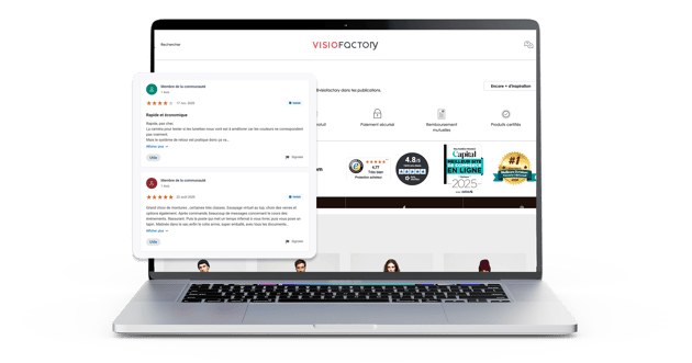 Laptop mit Visiofactory-Onlineshop und eingeblendeten Kundenbewertungen – Symbol für Social Proof, Vertrauen und positive Einkaufserlebnisse im E-Commerce.
