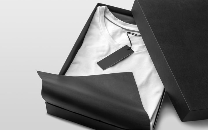 bg-shirt-packaging-brand-w1920h1200